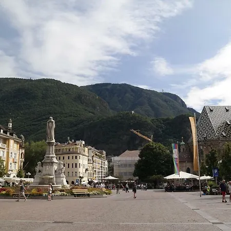 Andreas Hofer * Bolzano