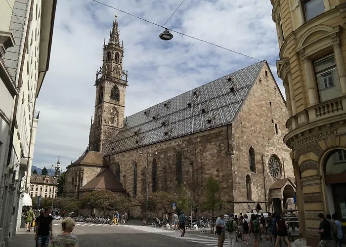 דירה Andreas Hofer *